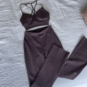 Alo Yoga Set